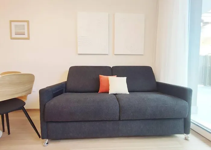 Dream Piano Terra Ampia Corte E Posto Auto *