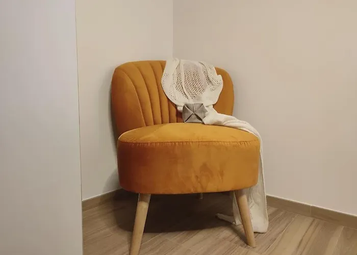 Dream Piano Terra Ampia Corte E Posto Auto