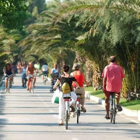 Dream Piano Terra Ampia Corte E Posto Auto Apartamento