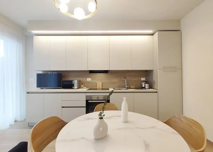 Dream Piano Terra Ampia Corte E Posto Auto San Benedetto del Tronto