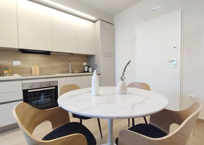 Dream Piano Terra Ampia Corte E Posto Auto * San Benedetto del Tronto