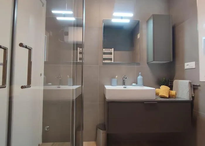 Dream Piano Terra Ampia Corte E Posto Auto * San Benedetto del Tronto